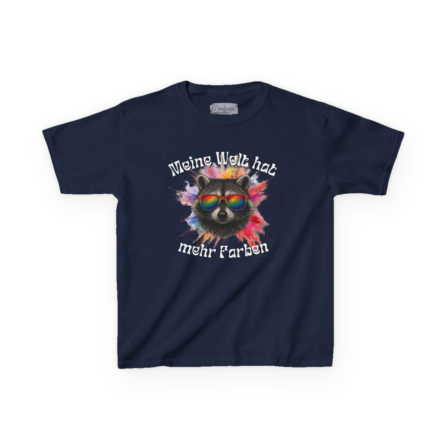 Navyblaues Kinder T-Shirt ‚Meine Welt hat mehr Farben‘ mit buntem Waschbär. Weich, robust & Statement für Einzigartigkeit & Selbstvertrauen.